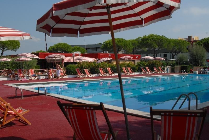 Apartments Via Dei Platani Marina Di Bibbona Buitenkant foto